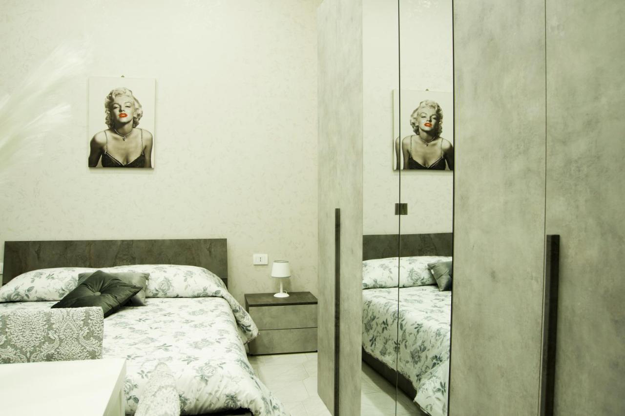 Mincasa Nel Cuore Di Napoli Extérieur photo